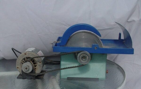 VINTAGE HIGHLAND PARK 10 TS LAPIDARY TRIM SAW