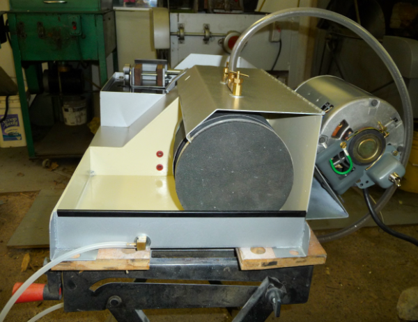 Lortone Lux-6 6 inch Combination lapidary arbor & trim saw - Image 3