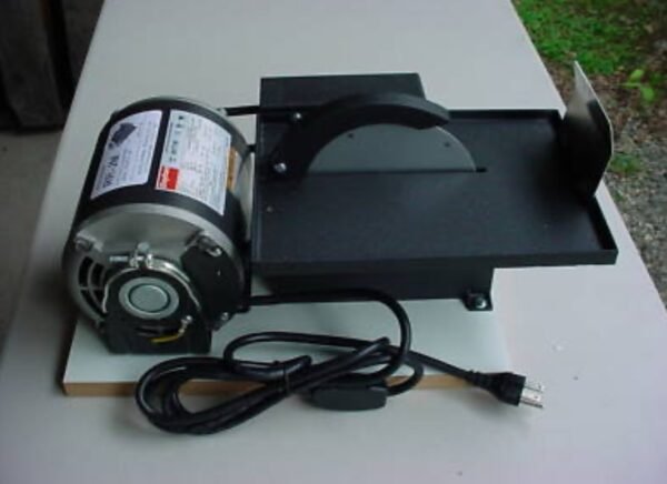 BRAND NEW 6" ROCK RASCAL TRIM SAW, COMPLETE ROCK SAW