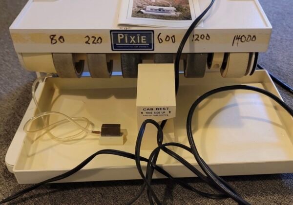 Pixie Gem Maker (portable lapidary machine) by Diamond Pacific Tool
Corporation. - Image 5