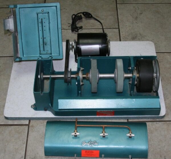 BEACON STAR LAPIDARY 6" HOLIDAY COMBO ROCK GRINDER, POLISHER, SAW - Image 2