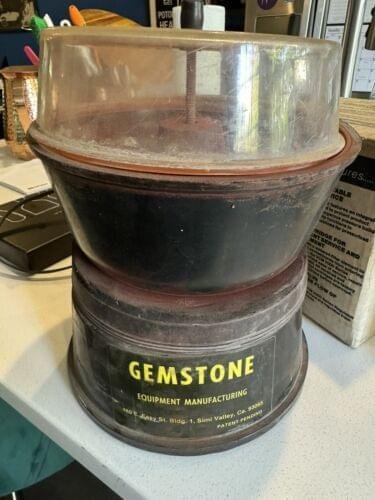 Gemstone Equipment Mfg. Lapidary Vintage Vibratory Rock Tumbler - Tested As Is